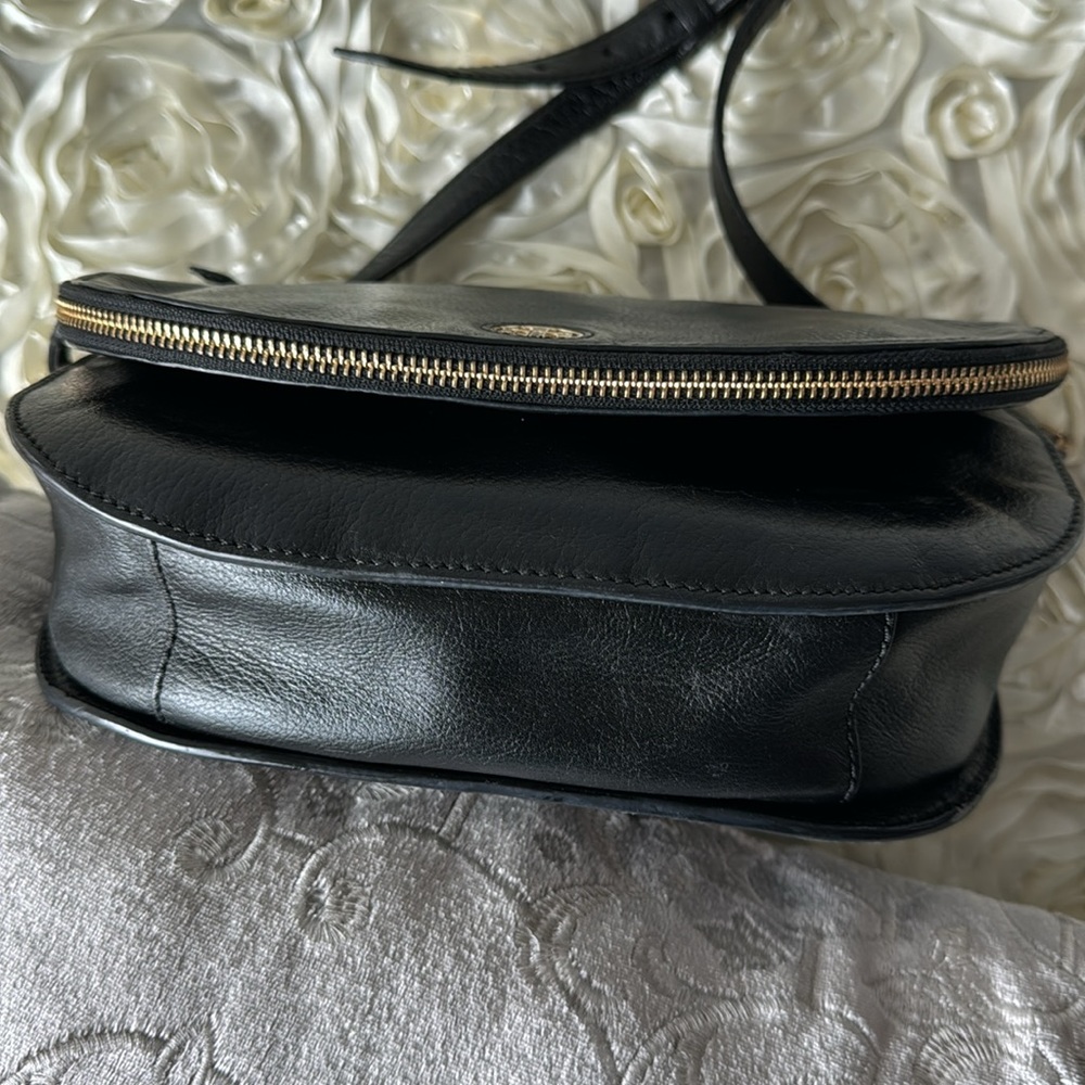 Tory Burch Black Crossbody Bag - Picture 5 of 15